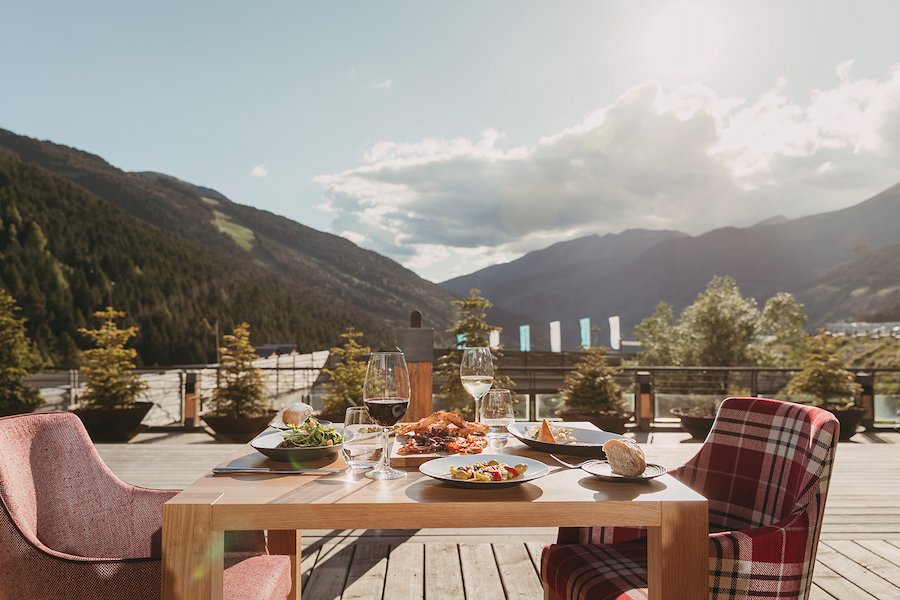 Reopening of the Sport Hotel Hermitage & Spa: A Luxury and Wellness Oasis in Soldeu